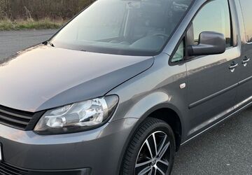 VW Caddy 140.600 km 13.990 &euro; Peine 31226