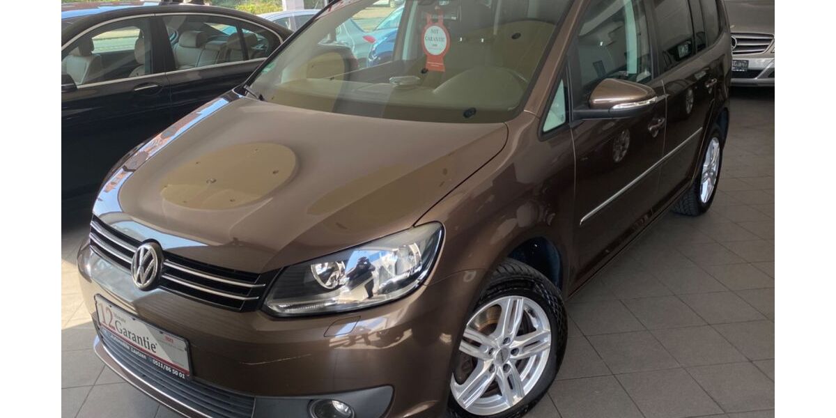 VW Touran 122.800 km 9.990 &euro; Laatzen 30880