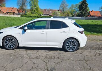 Toyota Corolla 69.000 km 19.990 &euro; Peine 31226