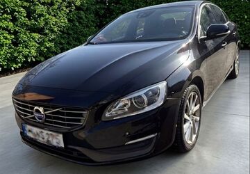 Volvo S60 Cross Country 261.100 km 9.560 &euro; Hannover 30419