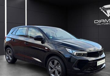 Opel Grandland (X) 16.042 km 22.490 &euro; Salzgitter-Lebenstedt 38226
