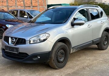 Nissan Qashqai 195.000 km 4.499 &euro; woltershausen 31195