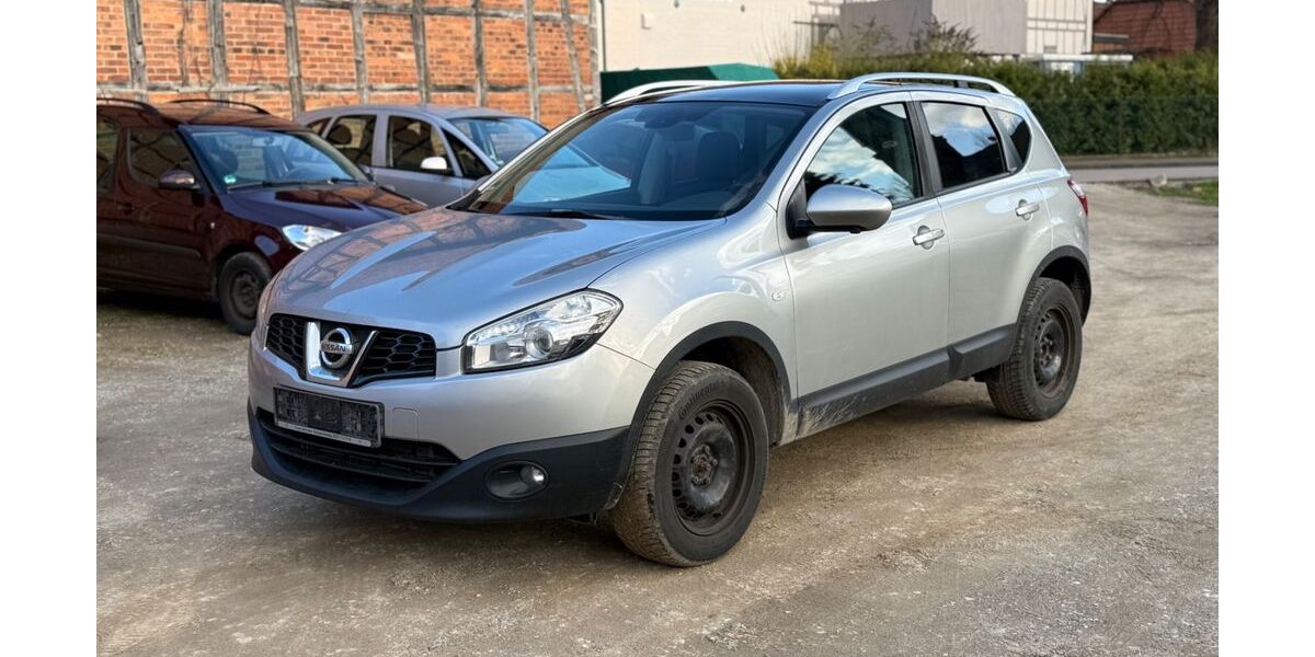Nissan Qashqai 195.000 km 4.499 &euro; woltershausen 31195