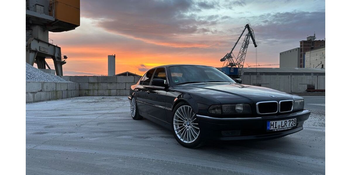 BMW 728 110.000 km 13.990 &euro; Hildesheim 31141