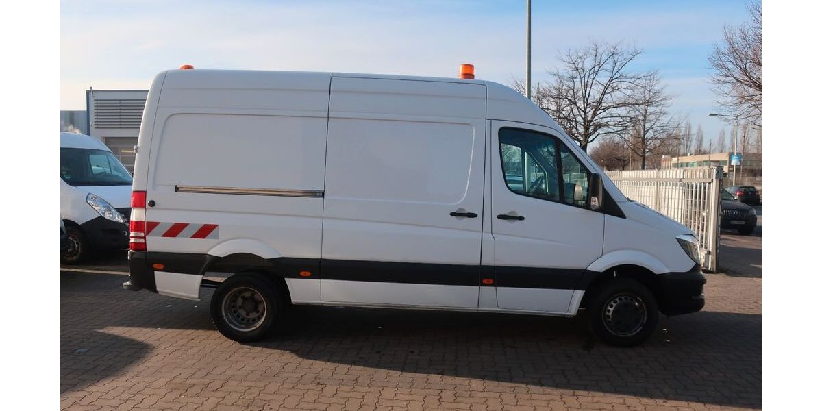 Mercedes-Benz Sprinter 154.973 km 13.900 &euro; Hannover 30179