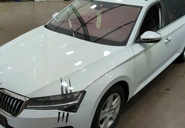 Skoda Superb 237.000 km 11.990 &euro; Peine 31226