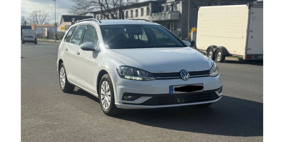 VW Golf 184.044 km 6.999 &euro; Hannover 30179