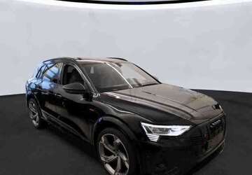 Audi e-tron 40.800 km 46.950 &euro; Salzgitter 38259