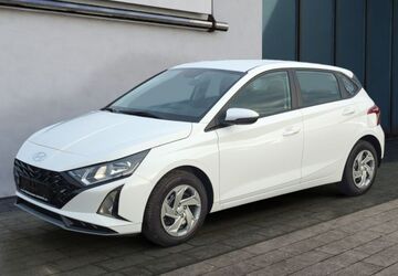 Hyundai i20 9.198 km 17.450 &euro; Salzgitter 38229