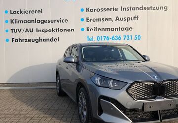 BMW iX2 33.290 km 32.998 &euro; Giesen 31180