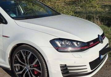 VW Golf 60.863 km 17.800 &euro; Hohenhameln 31249