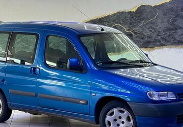 Citroen Berlingo 154.000 km 8.900 &euro; Salzgitter 38259