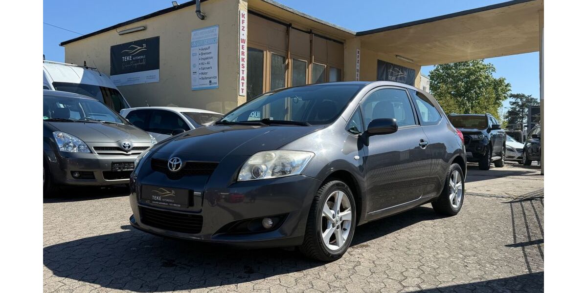 Toyota Auris 130.000 km 5.450 &euro; Hannover 30629
