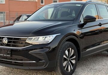 VW Tiguan 11.400 km 33.900 &euro; Hildesheim 31137