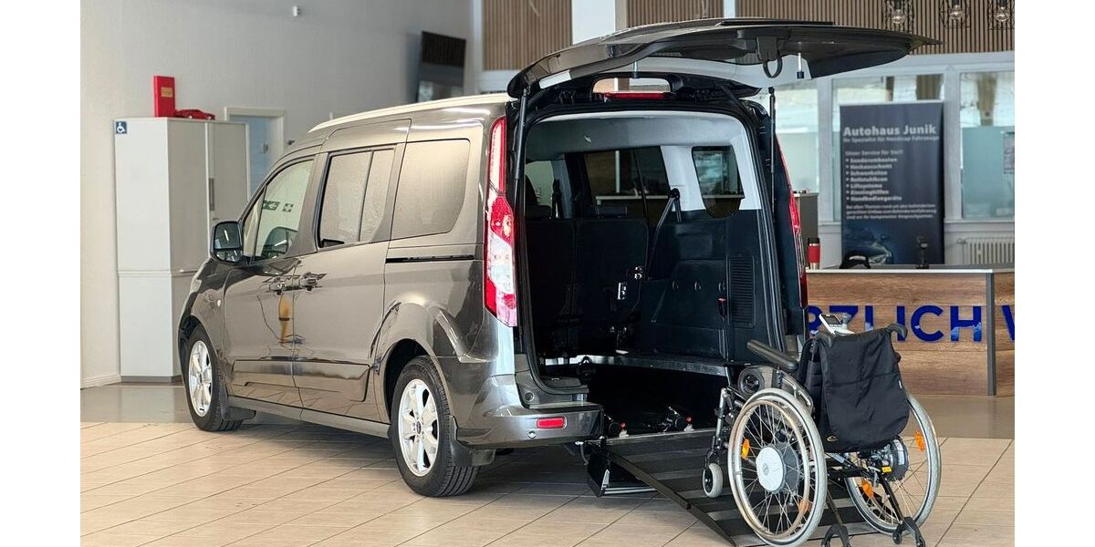 Ford Grand Tourneo 123.000 km 28.900 &euro; Salzgitter 38259