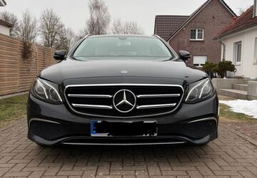 Mercedes-Benz E 300 235.070 km 16.200 &euro; Hannover 30177