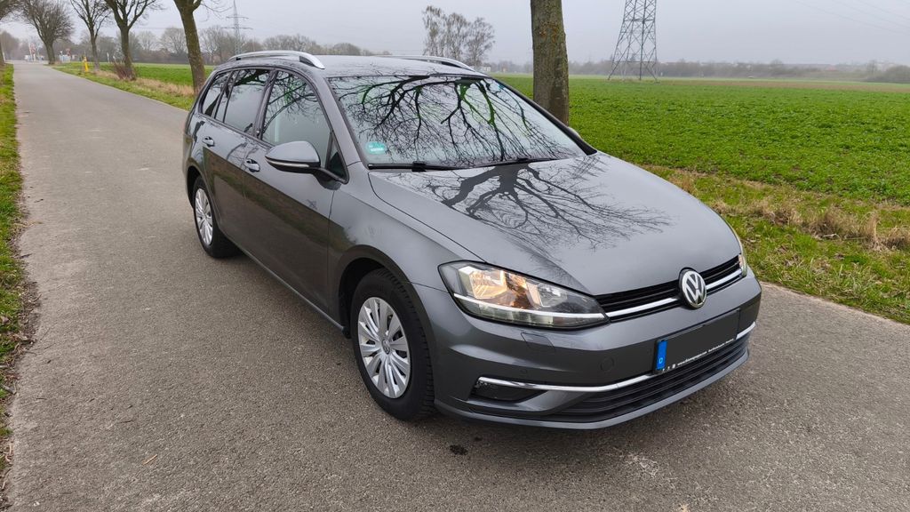 VW Golf 215.000 km 9.800 &euro; Salzgitter 38226