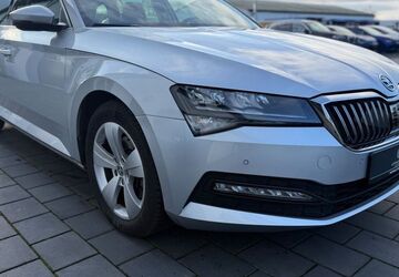 Skoda Superb 72.000 km 23.690 &euro; Ilsede 31246