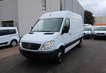 Mercedes-Benz Sprinter 176.561 km 7.900 &euro; Hannover 30179