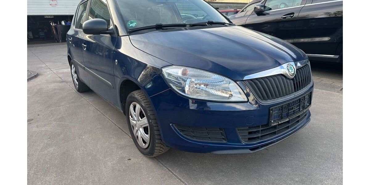 Skoda Fabia 223.711 km 1.499 &euro; Hannover 30457