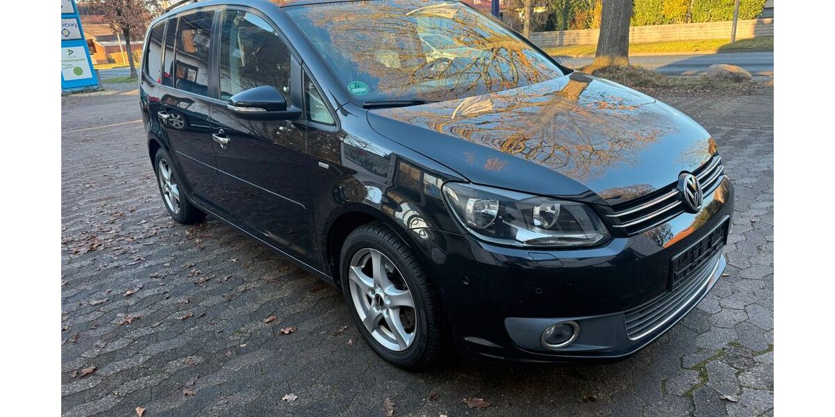 VW Touran 103.000 km 10.499 &euro; Adenstedt 31246