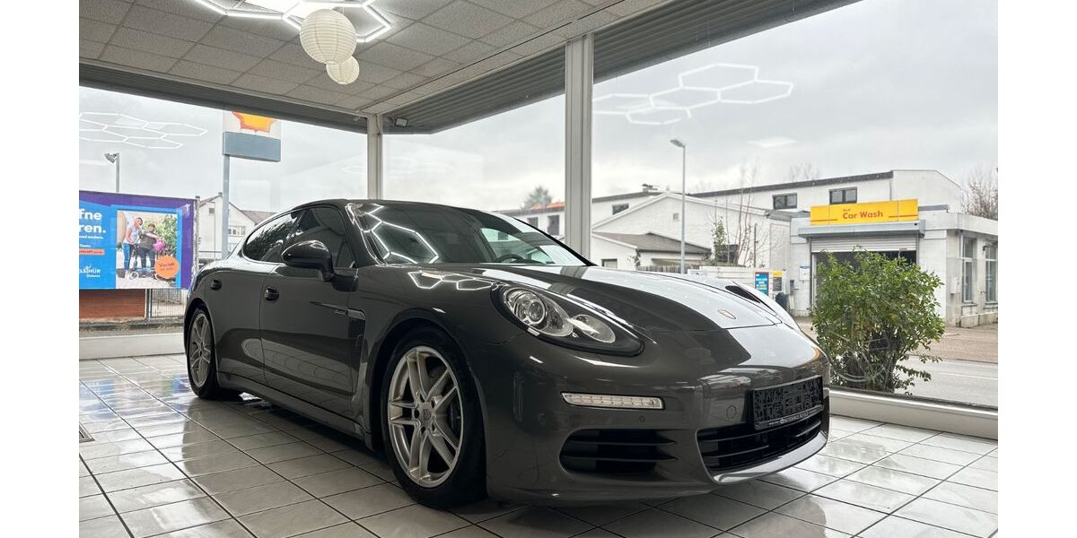Porsche Panamera 180.000 km 27.990 &euro; Alfeld (Leine) 31061