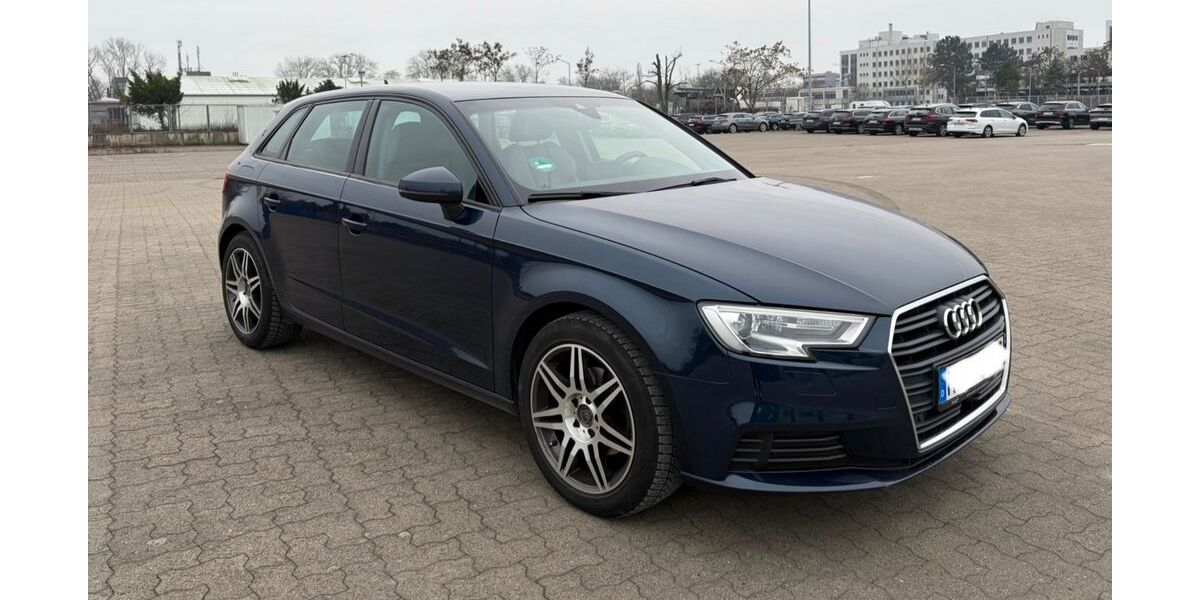 Audi A3 210.000 km 11.700 &euro; Hannover 30519