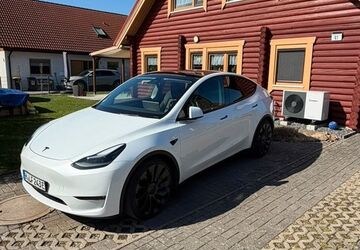 Tesla Model Y 48.500 km 38.499 &euro; Hannover 30559