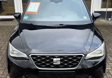 Seat Arona 54.267 km 18.590 &euro; Duingen 31089