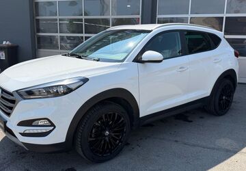 Hyundai TUCSON 68.469 km 15.990 &euro; Springe 31832
