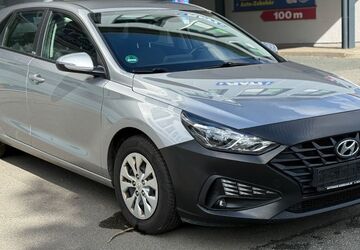 Hyundai i30 193.800 km 7.900 &euro; Salzgitter 38229
