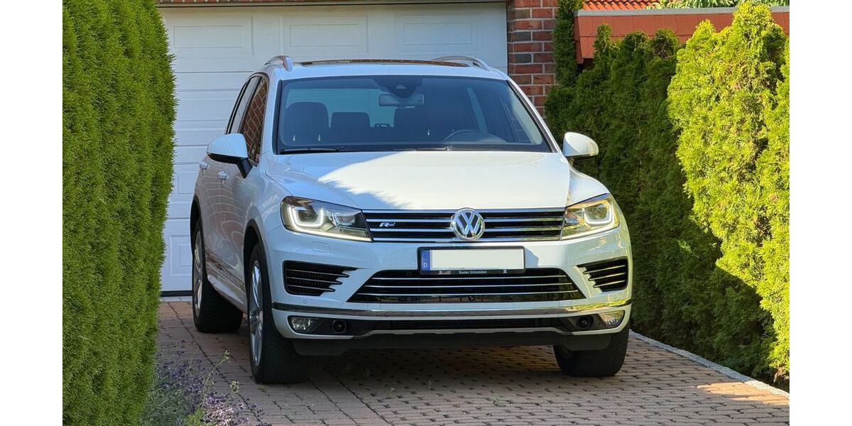 VW Touareg 111.900 km 25.900 &euro; Hildesheim 31139