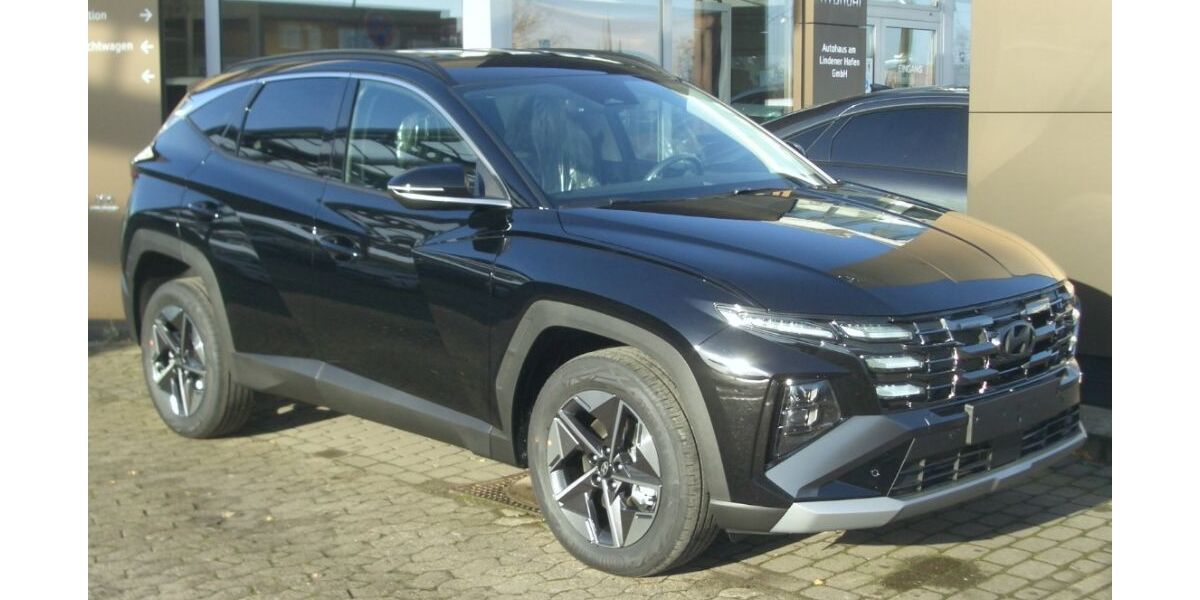 Hyundai TUCSON 1.950 km 36.490 &euro; Hannover 30453