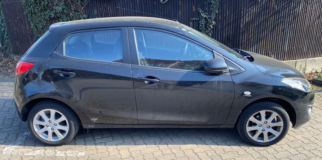 Mazda 2 75.000 km 5.000 &euro; Hannover 30457