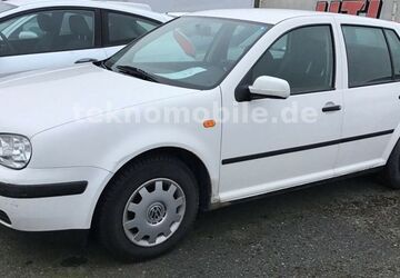 VW Golf 104.434 km 687 &euro; Hildesheim 31137