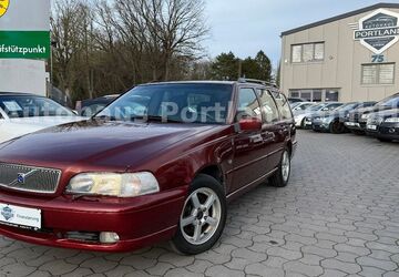 Volvo V70 241.113 km 6.499 &euro; Hannover 30629