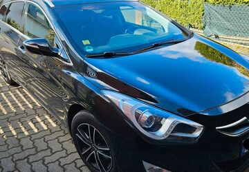 Hyundai i40 205.000 km 6.300 &euro; Lehrte Ahlten 31275