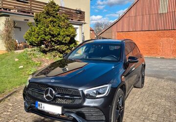 Mercedes-Benz GLC 300 127.000 km 30.950 &euro; Sibbesse 31079