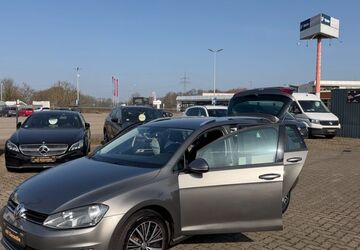VW Golf 143.000 km 8.900 &euro; Hannover/altwarmbüchen 30916