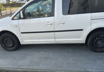 VW Caddy 218.800 km 7.500 &euro; Hannover 30629
