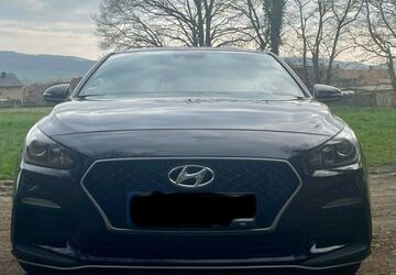Hyundai i30 87.000 km 13.800 &euro; Hannover 30419