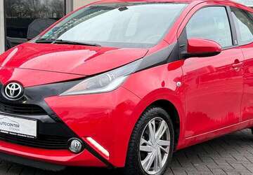 Toyota Aygo 33.114 km 9.450 &euro; Hannover 30419