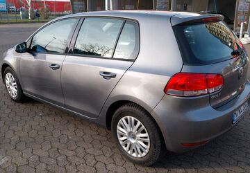VW Golf 148.000 km 5.499 &euro; Laatzen 30880