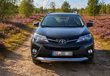 Toyota RAV 4 245.800 km 12.600 &euro; Salzgitter 38259