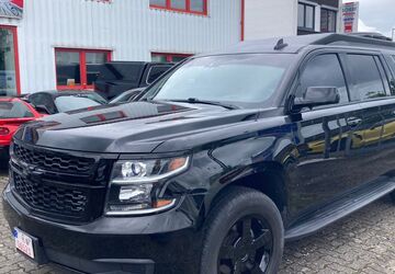 Chevrolet Suburban 113.000 km 29.900 &euro; Hannover-Altwarmbüchen 30916