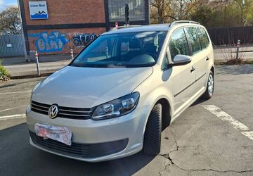 VW Touran 166.500 km 6.500 &euro; Hannover 30659