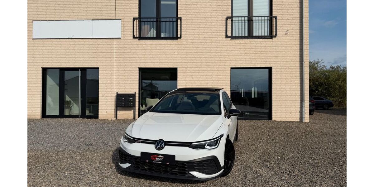 VW Golf 61.249 km 32.950 &euro; Salzgitter 38239