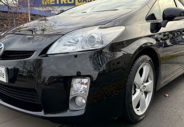 Toyota Prius 90.300 km 8.999 &euro; Hannover 30179