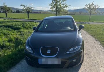 Seat Leon 247.639 km 3.500 &euro; Springe 31832