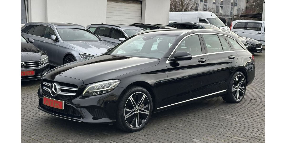 Mercedes-Benz C 300 105.411 km 23.889 &euro; Hannover 30419